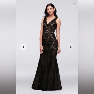 Black lace dress with lining, size 0, worn once
